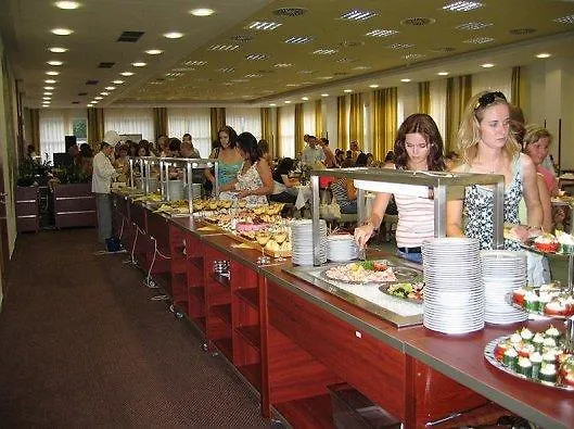 Lipno ホテル